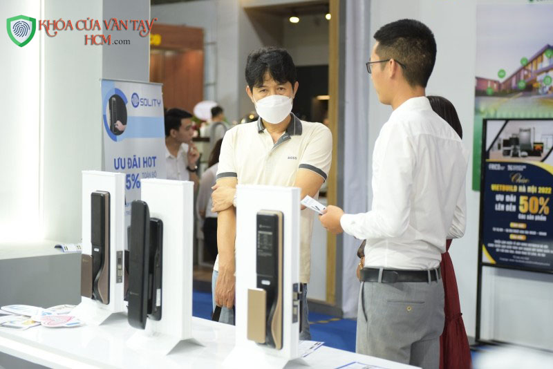 Đại lý khóa cửa vân tay HCM